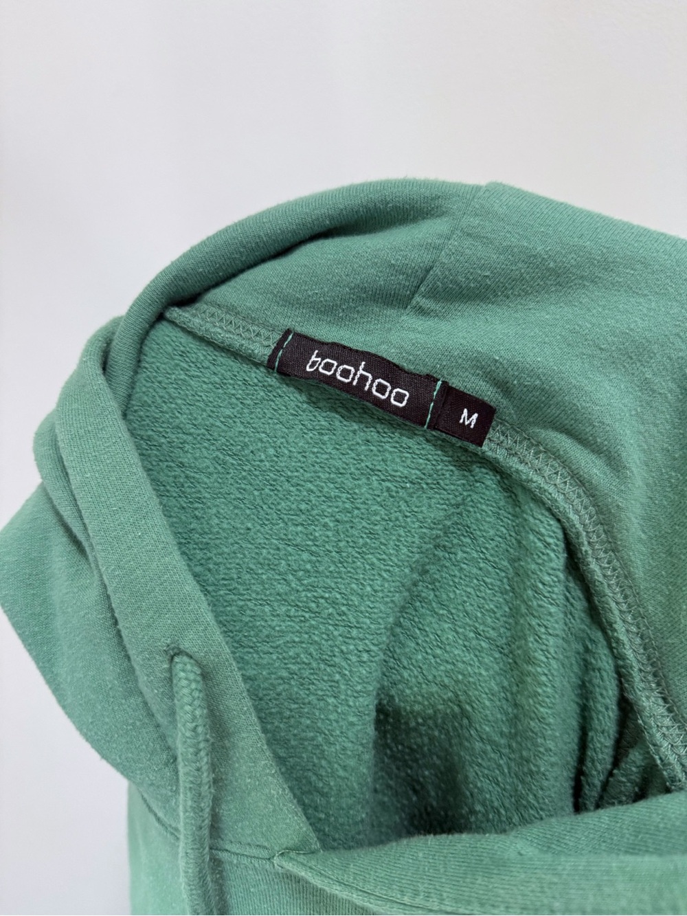 Boohoo | Oversized Green Hoodie Women’s Medium Heart West Coast California GUC - Picture 6 of 8